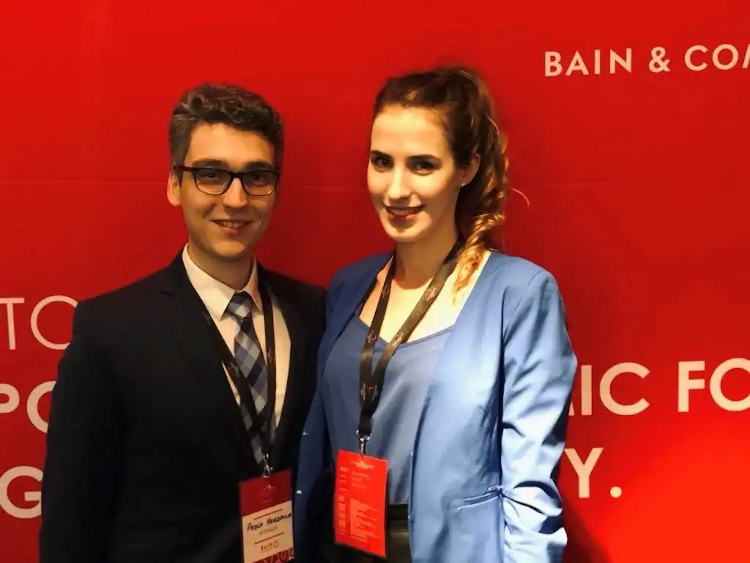  On the left  Pablo Marzocca  (Argentina, 2020 Oxford-Hoffmann) and on the right  Malgozata Slowinska  (Poland, 2020 Oxford-Weidenfeld and Hoffmann) at the Polish Economic Forum in London 